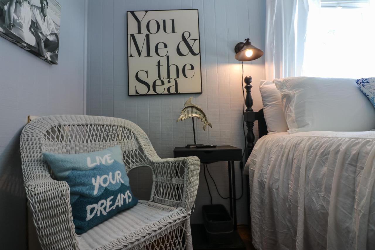 One-Of-A-Kind Beach Home With Lounge Bar Game Room ガルベストン エクステリア 写真