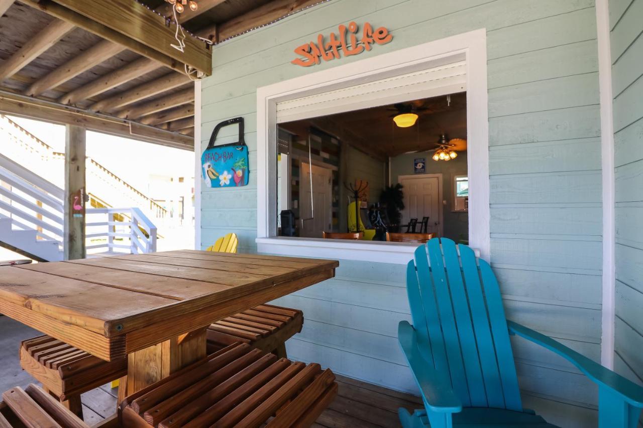One-Of-A-Kind Beach Home With Lounge Bar Game Room ガルベストン エクステリア 写真