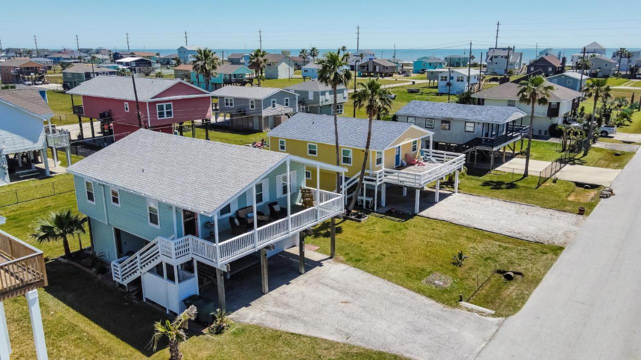 One-Of-A-Kind Beach Home With Lounge Bar Game Room ガルベストン エクステリア 写真