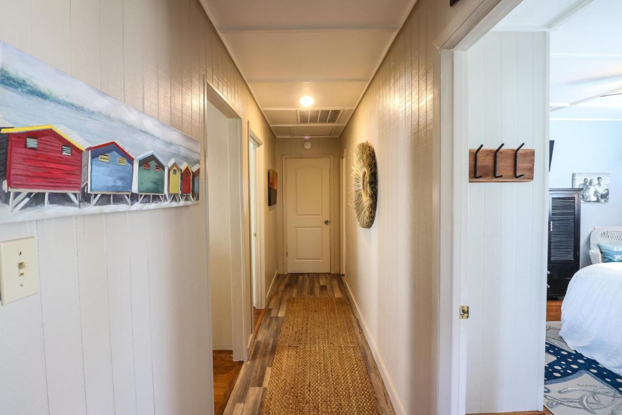 One-Of-A-Kind Beach Home With Lounge Bar Game Room ガルベストン エクステリア 写真